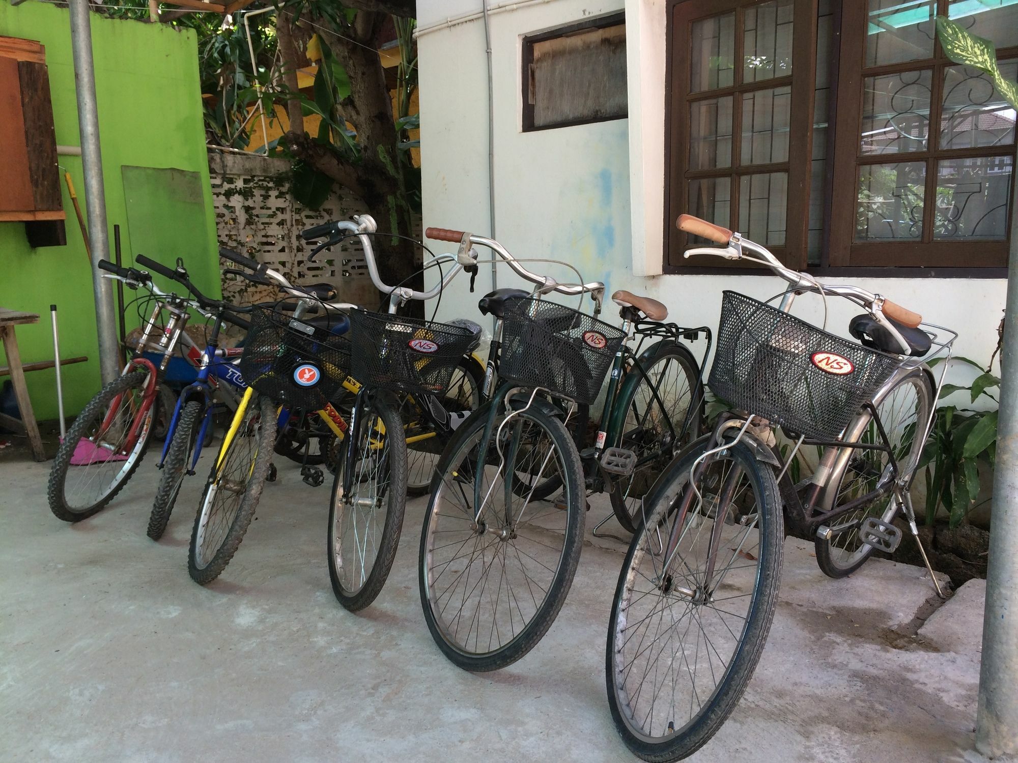 Hotel Trekker Camp Chiang Mai Exterior foto